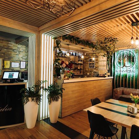 L'Invidia Hotell Novaci-Străini Exteriör bild